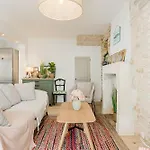 Prázdninový dům Charmante Maison Pierre A Ors