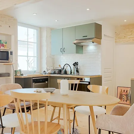 Vakantiehuis Charmante Maison Pierre A Ors Le Château-dʼOléron